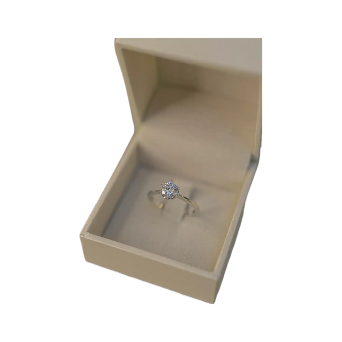 Anel Solitário com pedra moissanite